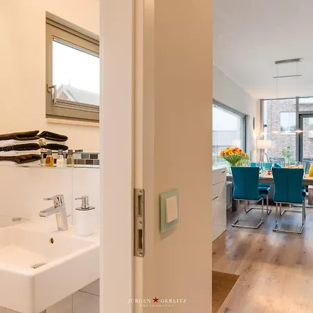 Ostsee - Reetdachhaus Nr 13 